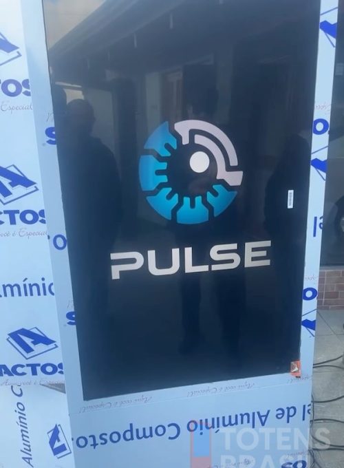 totem-indoor-bipartido-01